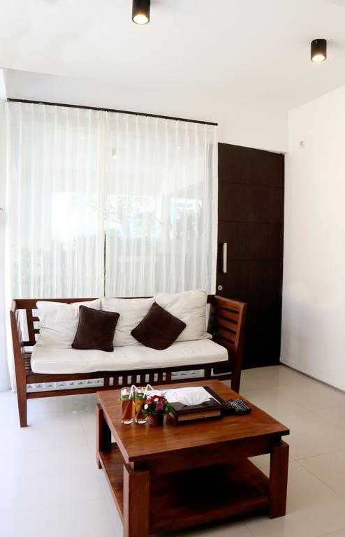 Grace And Milena Guesthouse Kuta Lombok Kültér fotó