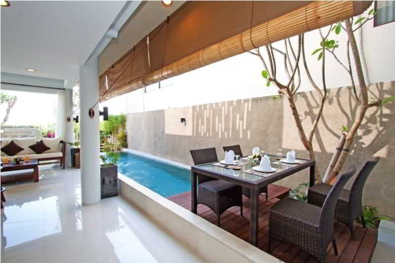 Grace And Milena Guesthouse Kuta Lombok Kültér fotó