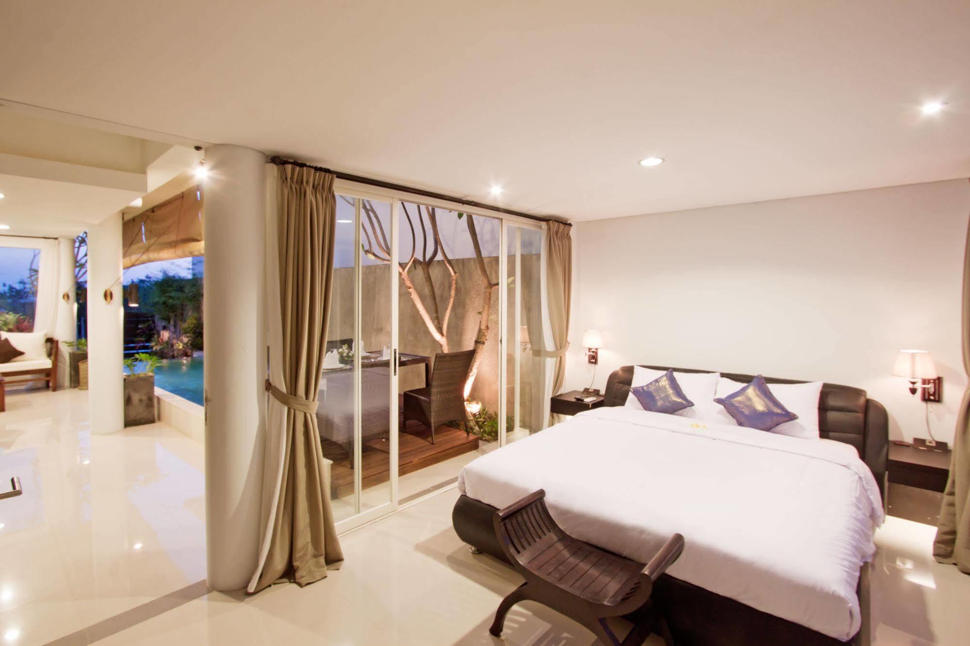 Grace And Milena Guesthouse Kuta Lombok Kültér fotó